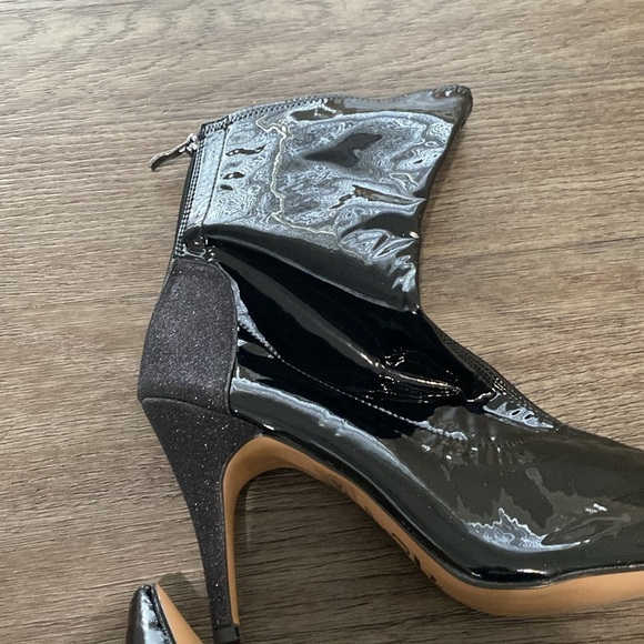 NWT BURJU Savage Ankle Closed Pointed Toe Wet Look With Sparkle Heel | 15 - Picture 5 of 10